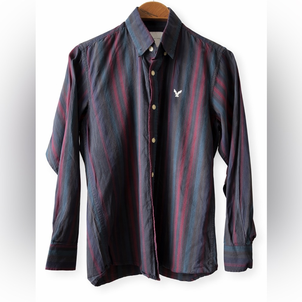 American Eagle Striped Button Down Shirt, Navy long sleeve casual Size M